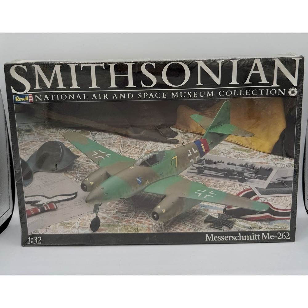 REVELL SMITHSONIAN MESSERSCHMITT Me-262 #4473 - RARE - FACTORY SEALED
